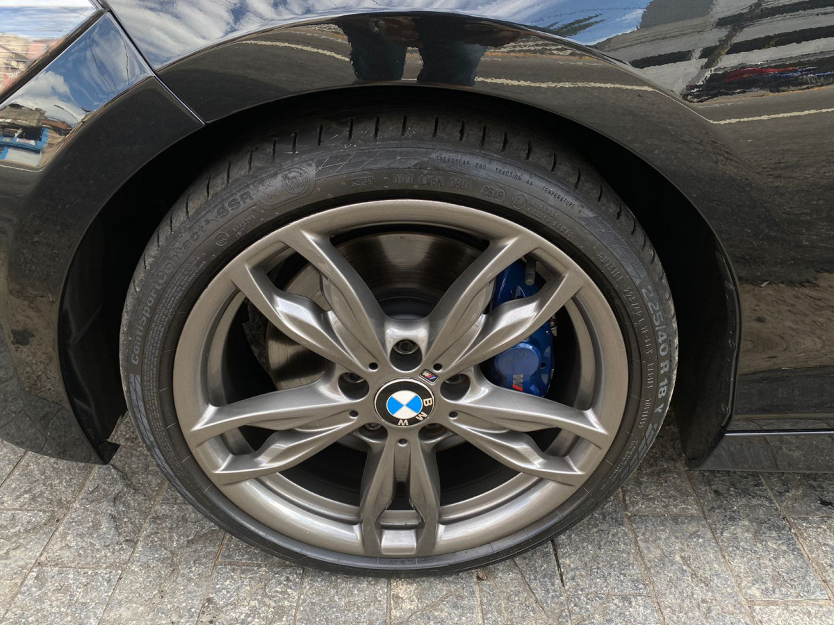 BMW BMW M 135i 24V TURBO 2015 Gasolina-24