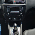 VW - VolksWagen JETTA Comfortline 2.0 T.Flex 8V 4p Tipt. 2013 Flex-8