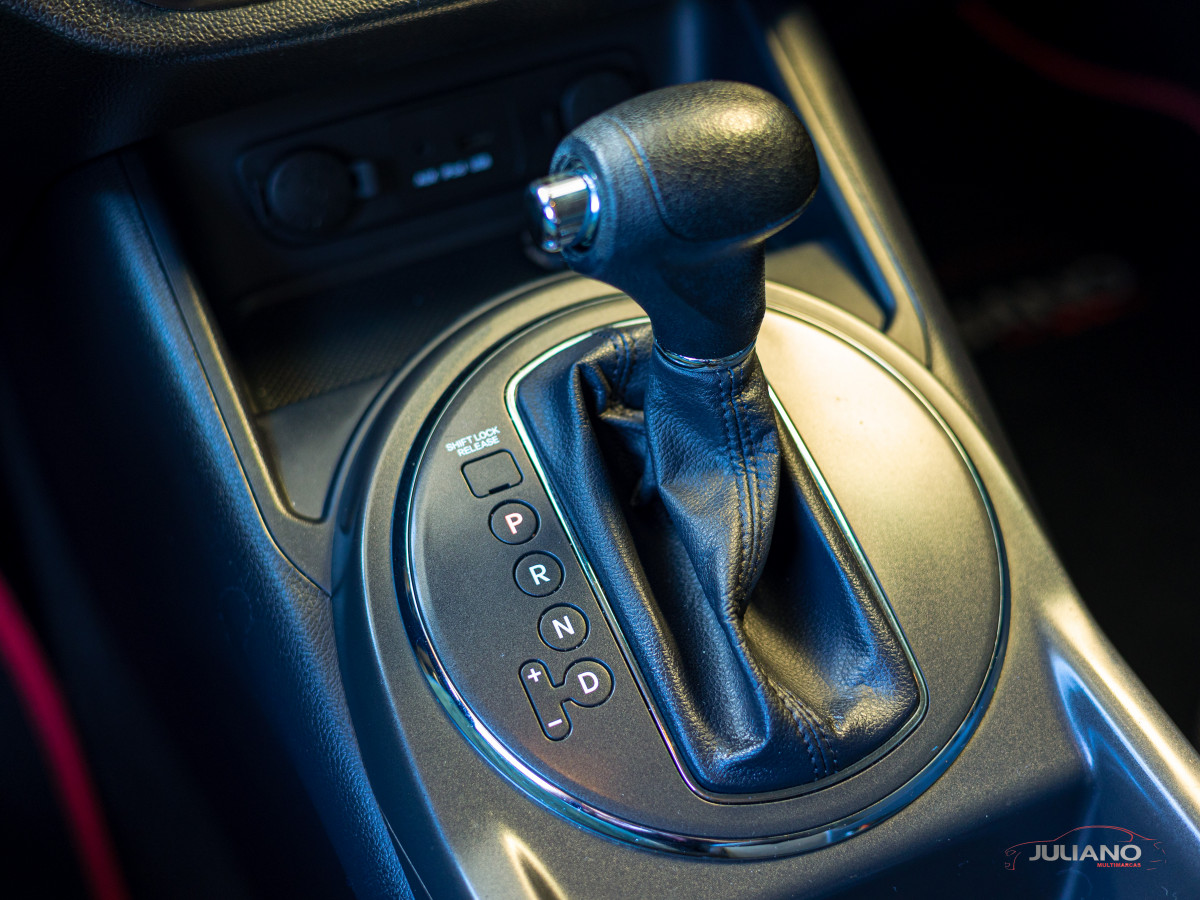 Kia Motors Sportage LX  2.0  Flex  Aut. 2014-12