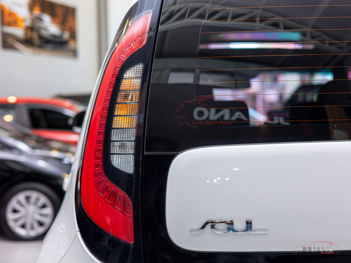 Kia Motors SOUL 1.6 Aut. 2015 Flex-19