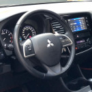 Mitsubishi OUTLANDER 2.0 16V 160cv Aut. 2014 Gasolina-9