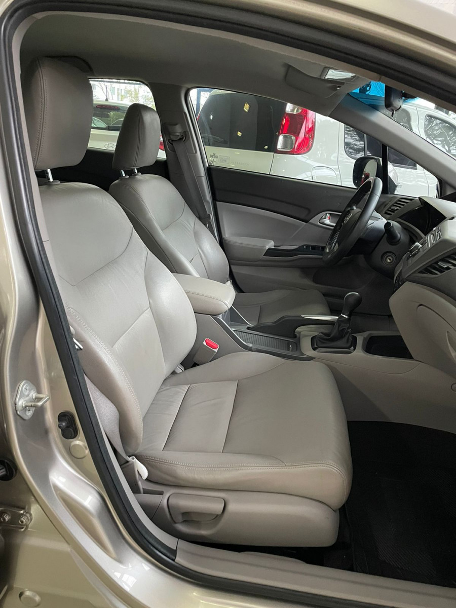 Honda Civic Sed. LXL/LXL SE 1.8 Flex 16V Mec. 2012-4