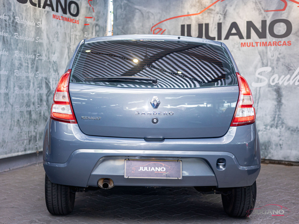 Renault SANDERO Authentique 1.0 16V 2012-18