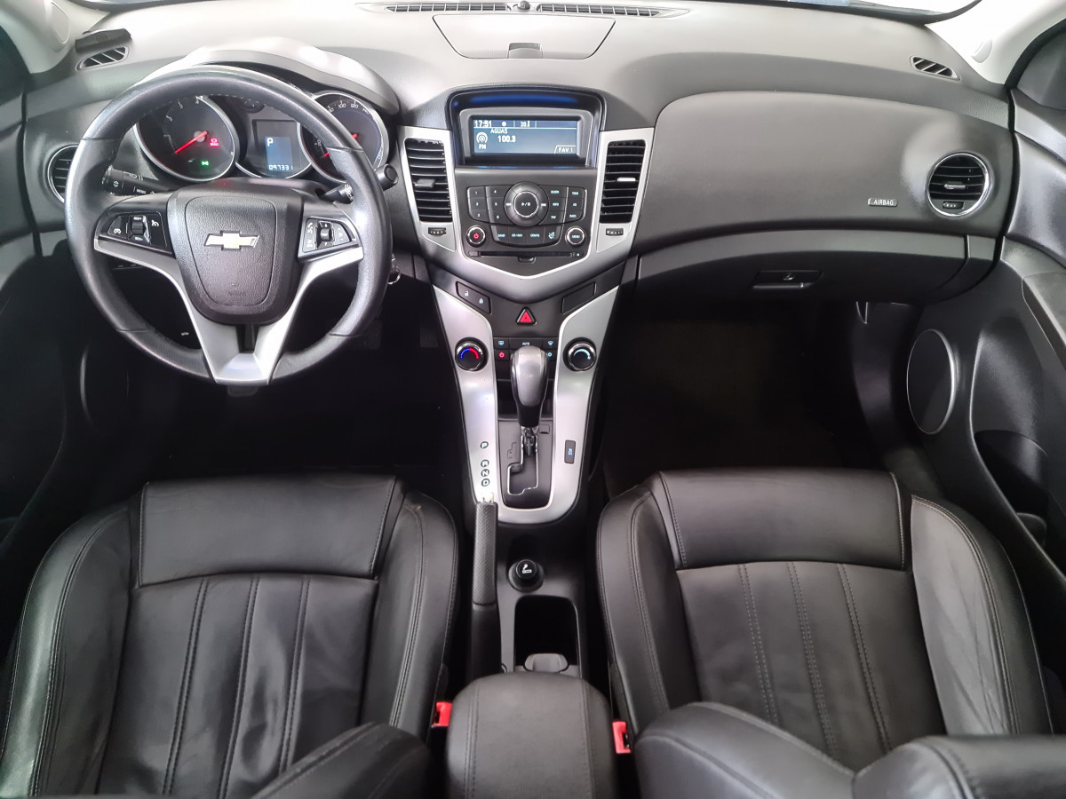 GM - Chevrolet CRUZE LT 1.8 16V FlexPower 4p Aut. 2013-7