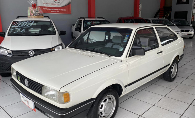 VW - VolksWagen Gol CL 1.8 1991 Gasolina