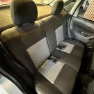 Ford Fiesta Sedan 1.0 8V Flex 4p 2012-8